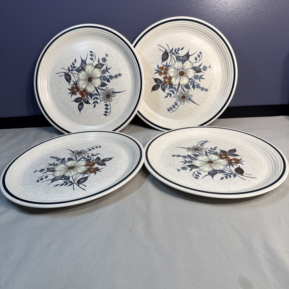 Vintage Town & Country Blue Ridge Stoneware Dinner Plates Set of 4 Japan